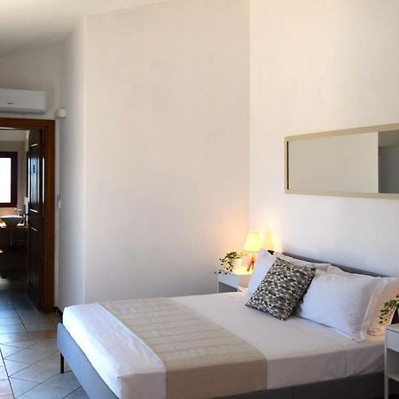 Hotel La Terrazza Olbia Zewnętrze zdjęcie
