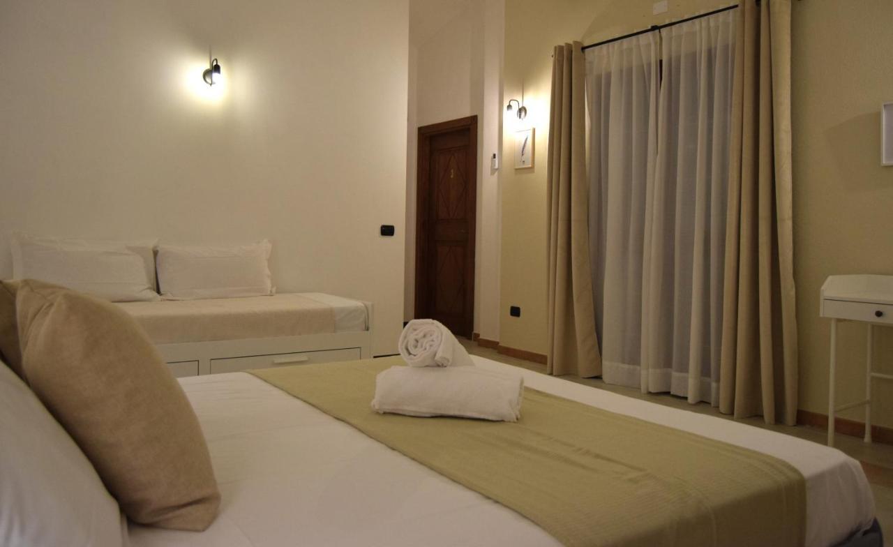 Hotel La Terrazza Olbia Zewnętrze zdjęcie