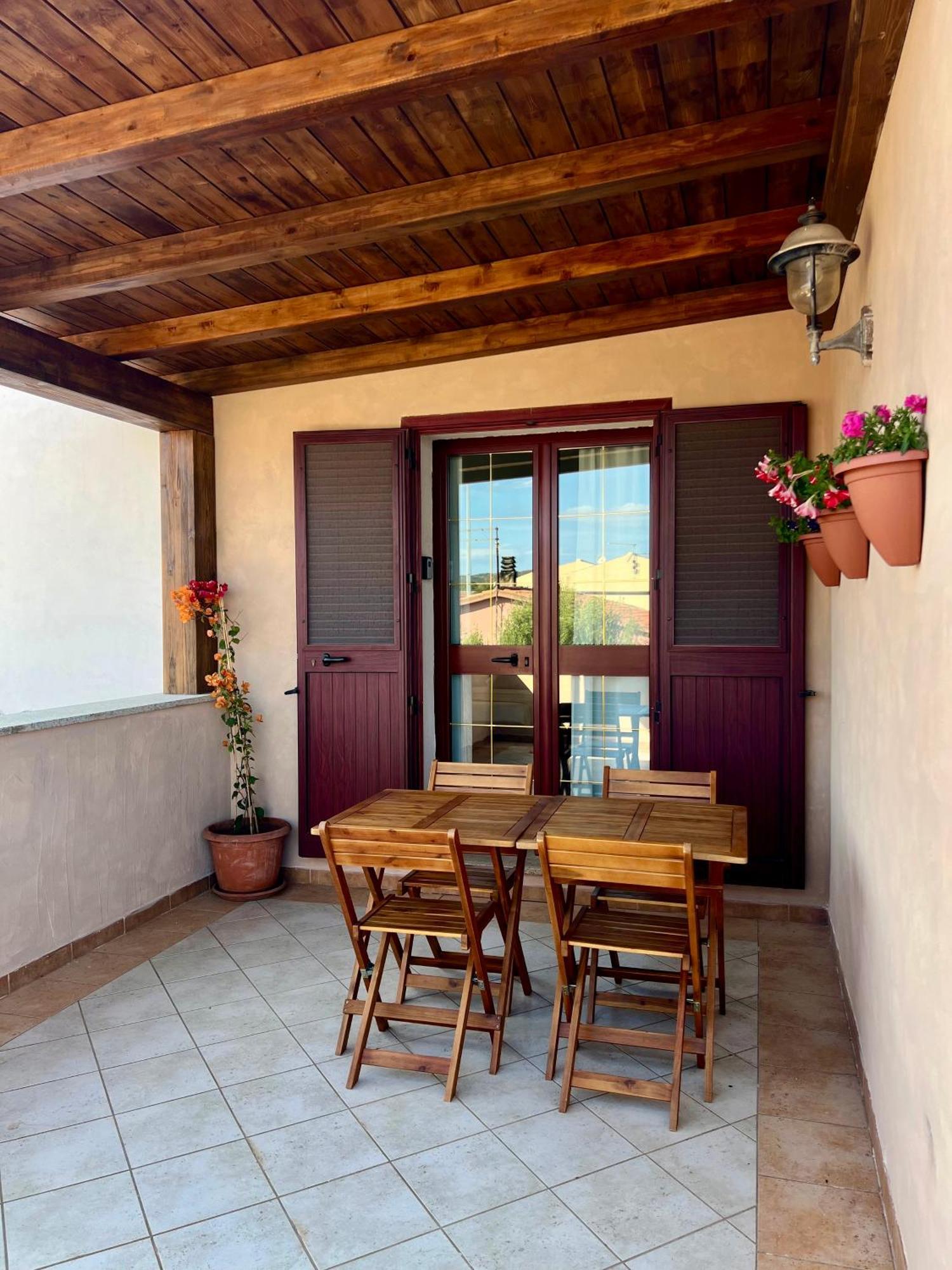 Hotel La Terrazza Olbia Zewnętrze zdjęcie