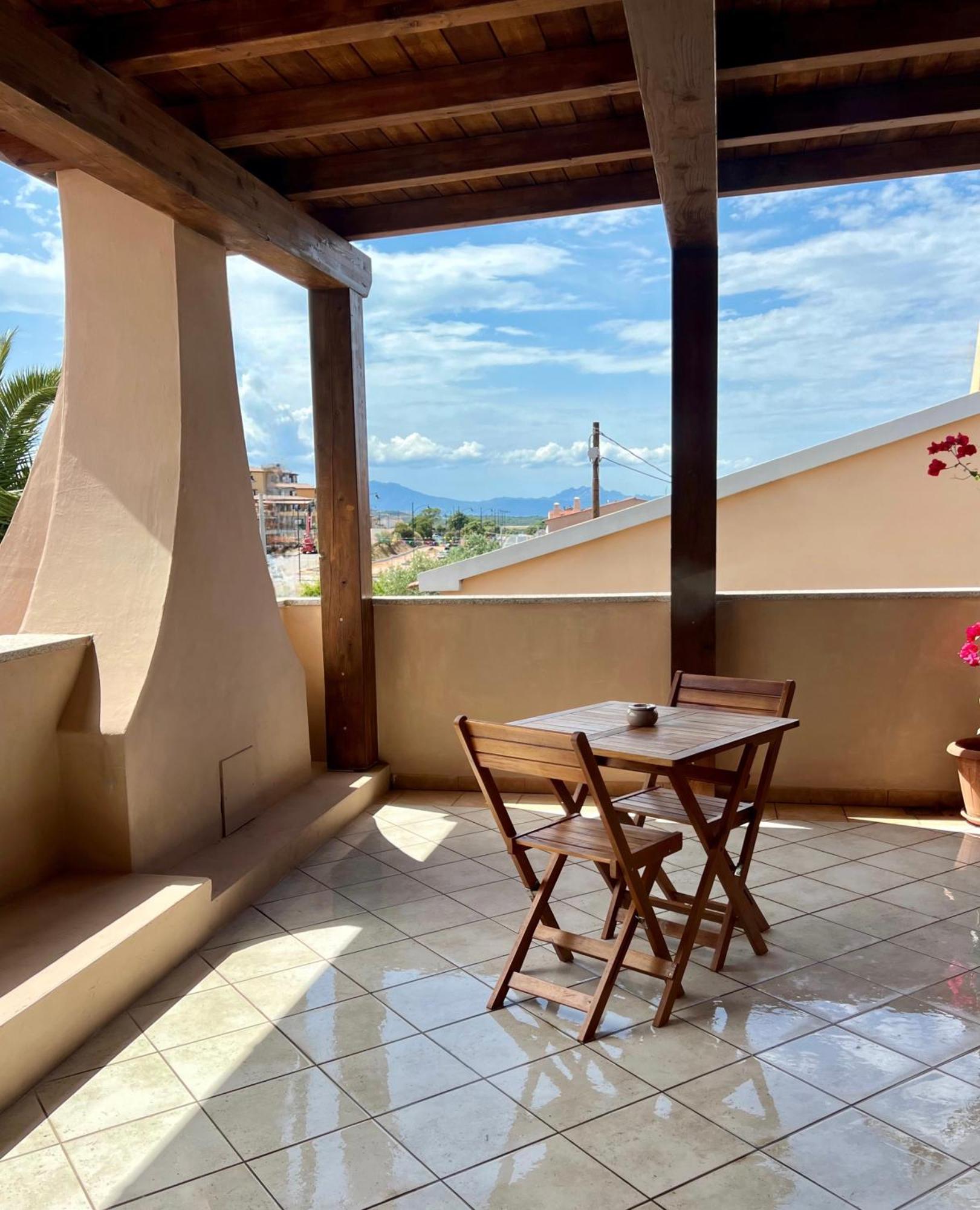 Hotel La Terrazza Olbia Zewnętrze zdjęcie